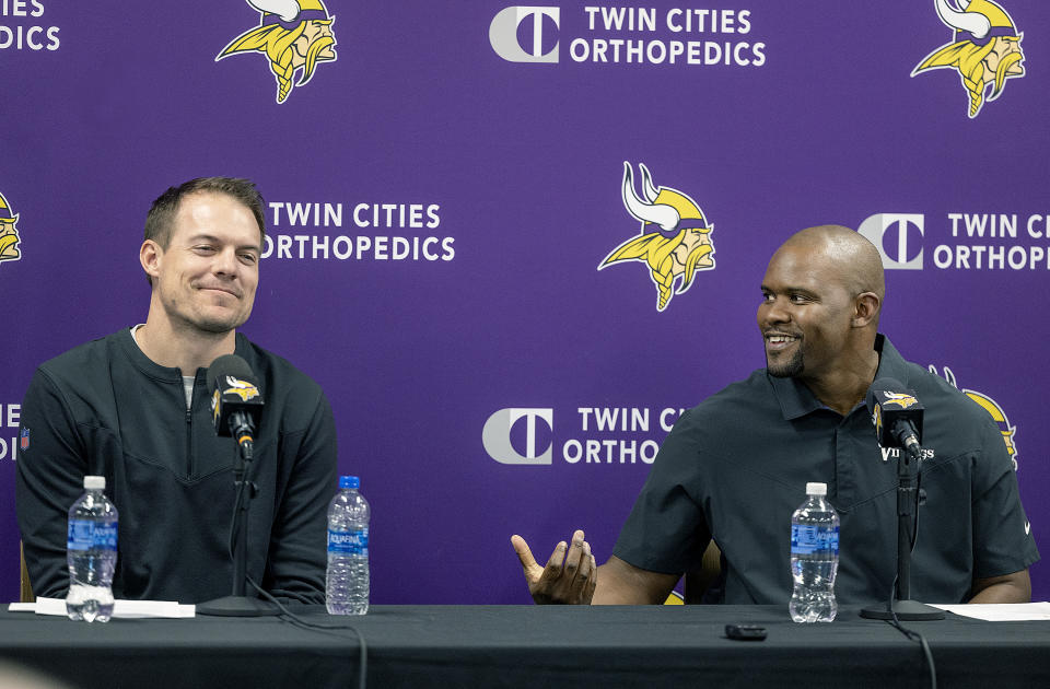 Minnesota Vikings head coach Kevin O'Connell, left, introduces new defensive coordinator Brian Flores during an NFL football news conference, Wednesday, Fe. 15, 2023, inEagan, Minn. (Elizabeth Flores/Star Tribune via AP)