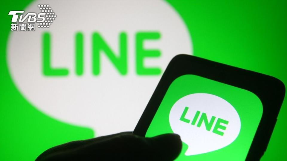 網友購買Line的「全家福」主題，結果發現不能改照片。（示意圖／shutterstock達志影像）