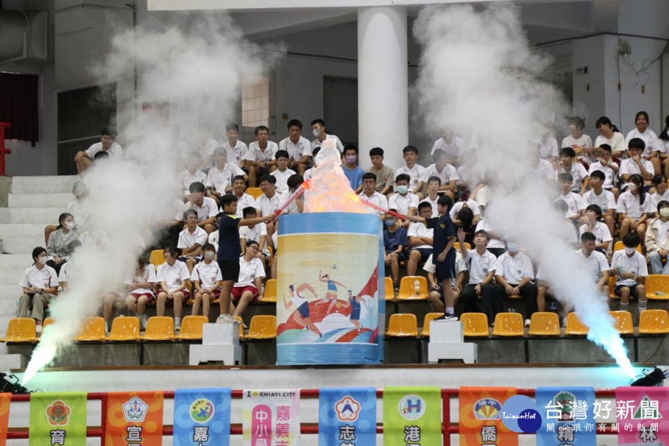 「113年嘉義市中小學聯合運動會」今天在嘉義市東區體育館盛大舉行開幕典禮／嘉義市府提供