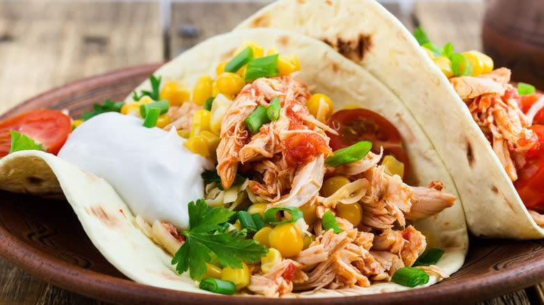 slow cooker chicken tacos