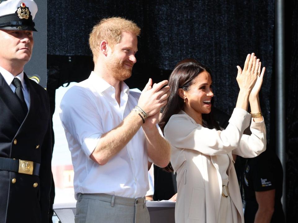 Prinz Harry und Herzogin Meghan in Düsseldorf. (Bild: imago/i Images)