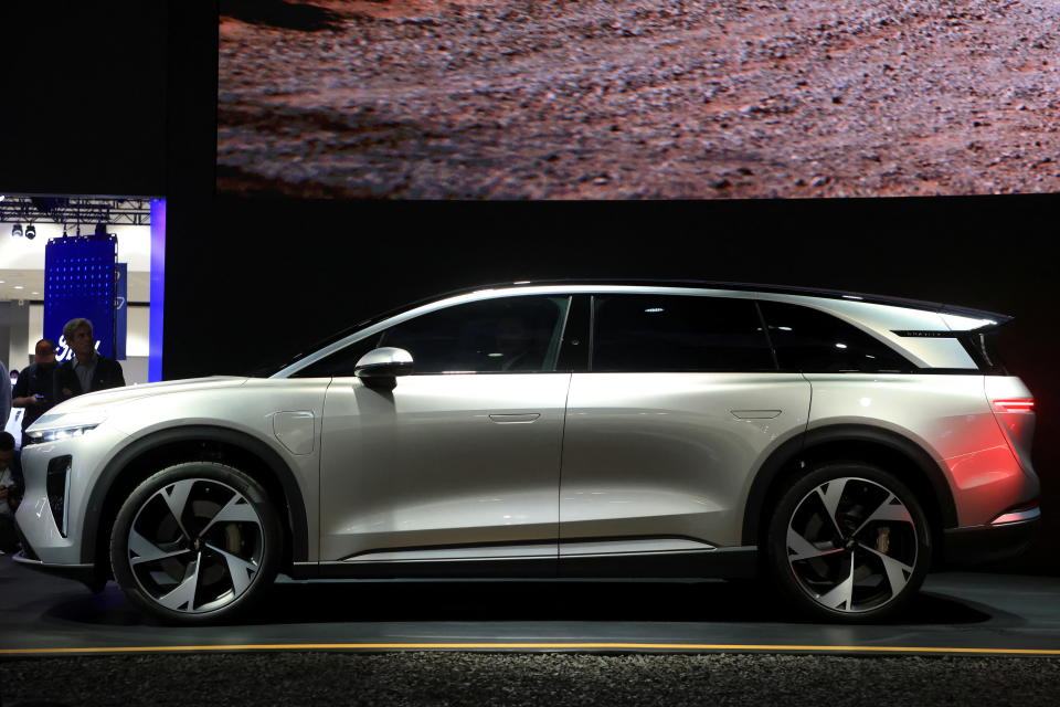 A Lucid 'Gravity' SUV is displayed during the press day preview of the Los Angeles Auto Show in Los Angeles, California, U.S. November 16, 2023.  REUTERS/David Swanson