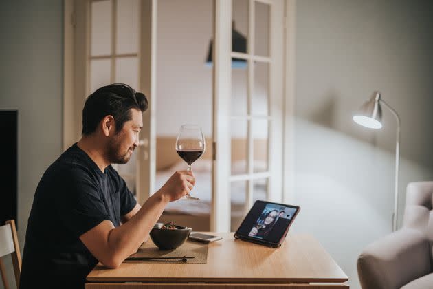 Seeking connection, even in small ways, can help when you're feeling lonely. (Photo: visualspace via Getty Images)