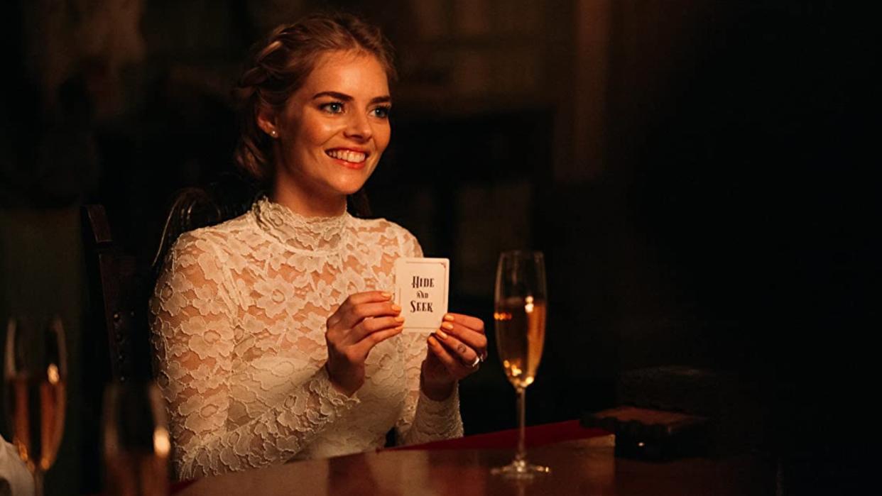  Samara Weaving in Ready or Not. 