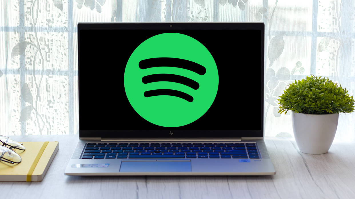  Spotify logo on Windows laptop 