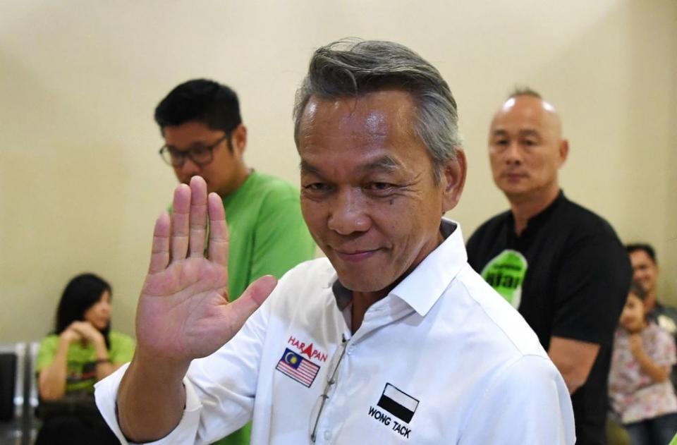 Wong joins the likes of Kuantan MP Fuziah Salleh and Parti Sosialis Malaysia, who have condemned the Pakatan Harapan government’s decision to extend Lynas’ operating licence. — Bernama pic