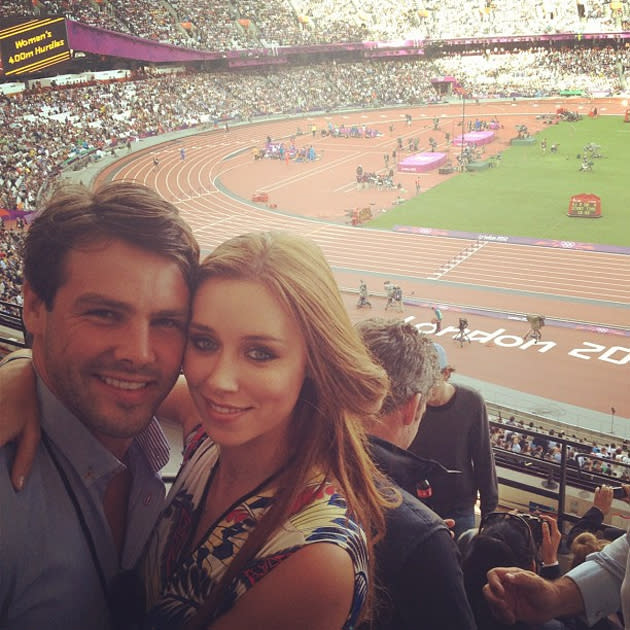 Celebrity Twitpics: The Saturdays’ Una Healy and her new husband rugby player Ben Foden attended the Olympics on Sunday, where they watched Usain Bolt race to victory in the mens’ 100m. The gorgeous singer tweeted this photo of her in the stadium with her man. Aww.