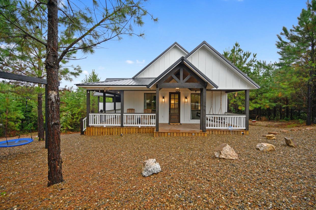 Moon Rise Cabin, a rental cabin in Hochatown, north of Broken Bow in southeast Oklahoma.