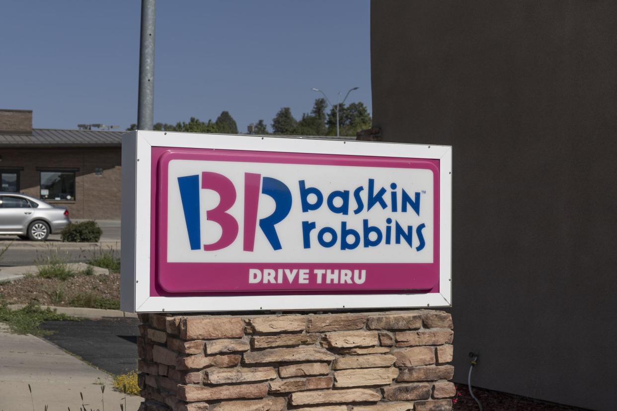 Prescott - Circa September 2021: Baskin-Robbins ice cream and cake shop. Baskin-Robbins is a subsidiary of Inspire Brands.