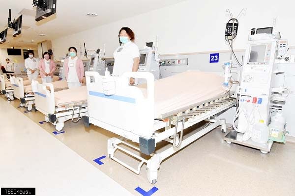 彰基醫學中心於中華院區一樓增設第二血液透析中心共二十床，整體工程完工後，將開始收治門診透析腎友。（記者方一成攝）