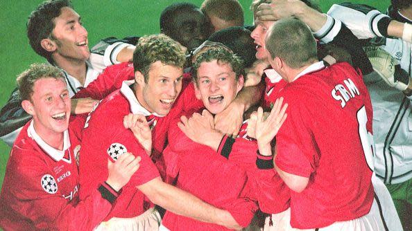 Ole Gunnar Solskjaer (centre) celebrates scoring his United's second goal with his team-mates during the Champions League final between Manchester United and Bayern Munich