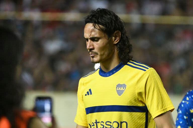 Cavani no se recuperó del todo y quedó marginado ante Newell's