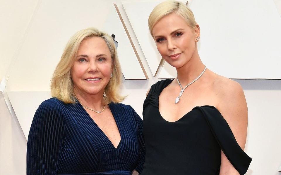 Charlize Theron und Gerda Maritz