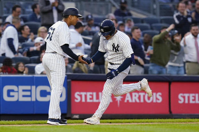 Yankees' Jose Trevino wears full uniform for son's career day