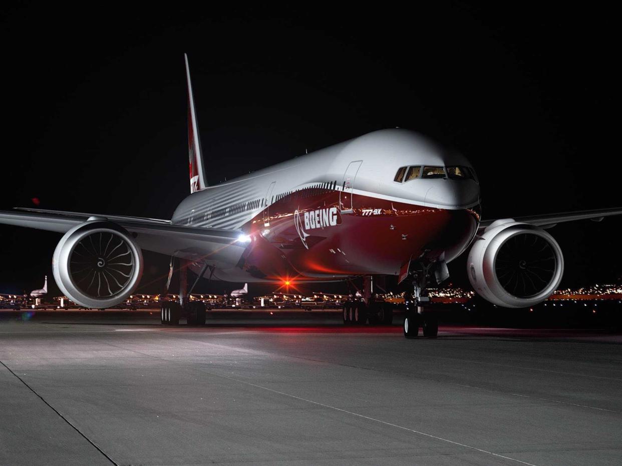 Boeing 777X ground