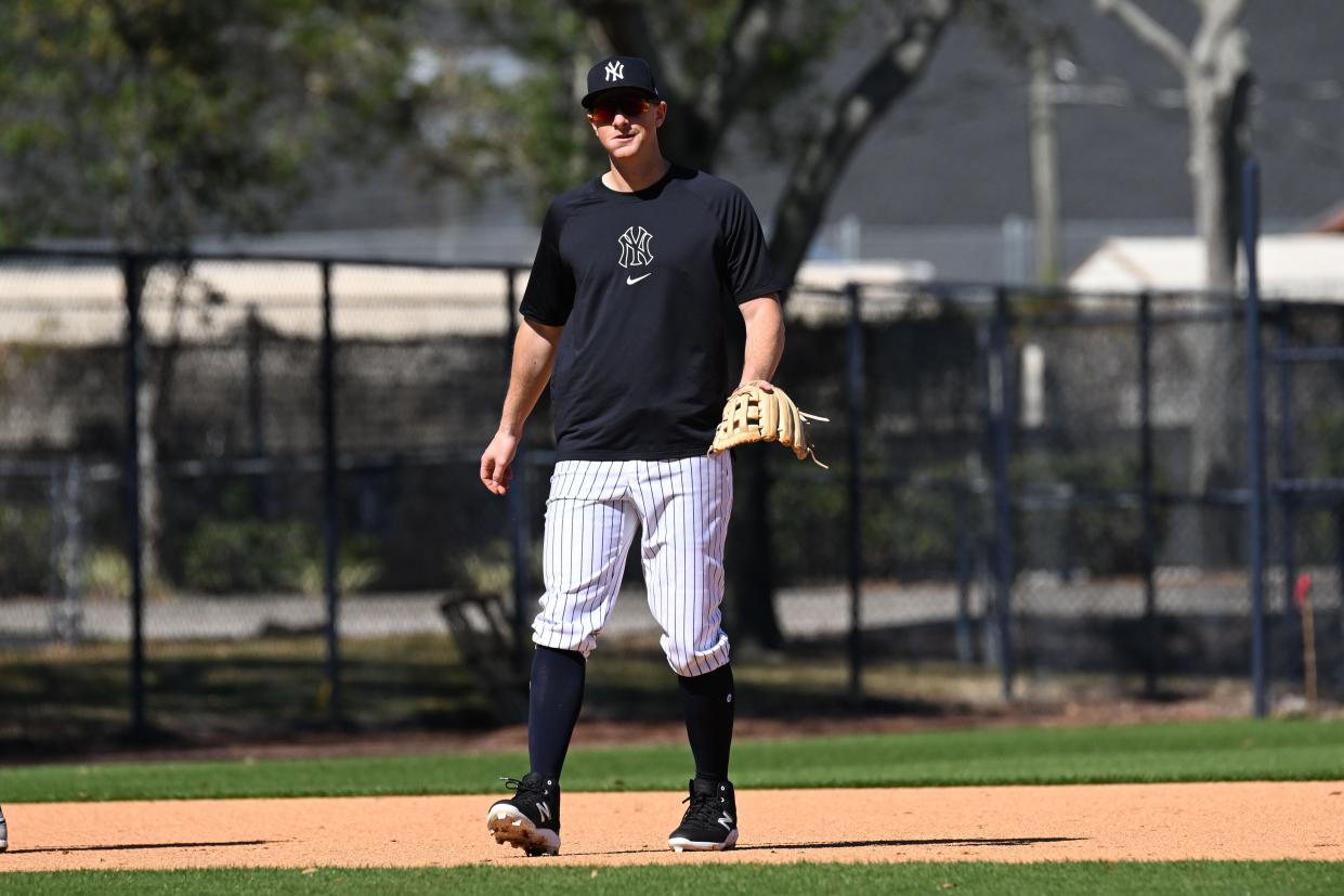 Feb 20, 2024; Tampa, FL, USA; New York Yankees infielder DJ LeMahieu (26) prepares for an infield drill at George M. Steinbrenner Field. Mandatory Credit: Jonathan Dyer-USA TODAY Sports