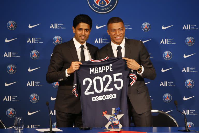 El presidente del PSG y Kylian Mbappé 