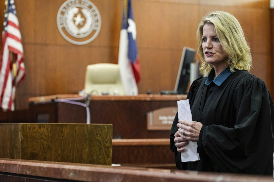 Judge Kelli Johnson, of the Harris County 178th District Criminal Court, speaks to the jury during the sentencing trial for David Temple Monday April 10, 2023 in Houston. David Temple was convicted for the second time for the murder of his pregnant wife, Belinda Lucas Temple, in Aug. 2019, but the sentencing was postponed due to the COVID-19 pandemic. (Raquel Natalicchio/Houston Chronicle via AP)