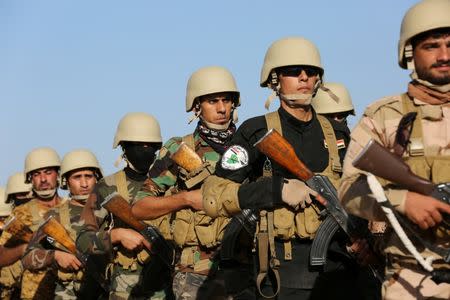 Shabak fighters undergo training before the upcoming battle to recapture Mosul in Diyala province, Iraq September 19, 2016. REUTERS/Stringer