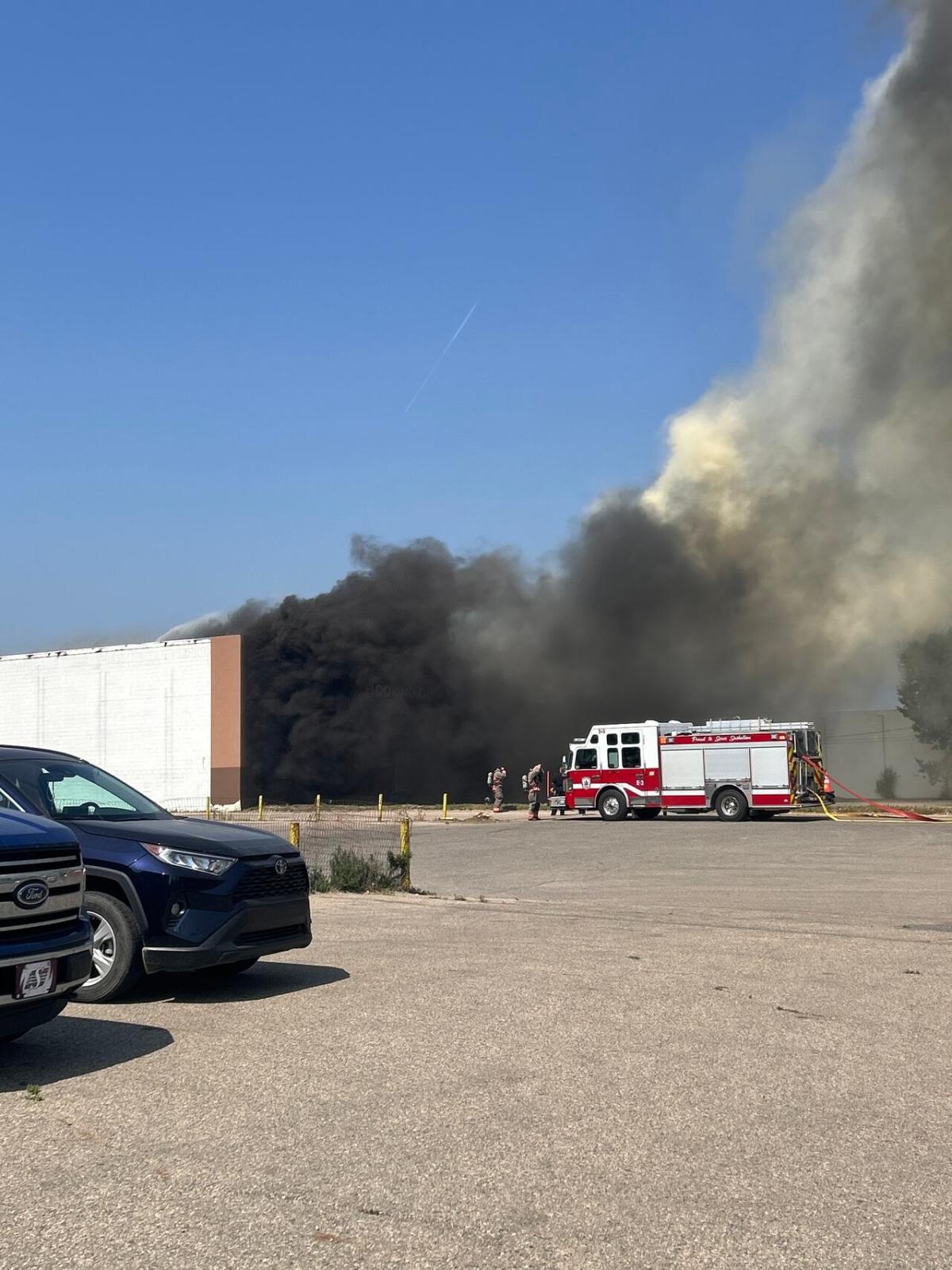 Toxic smoke from a fire at a flooring plant fills the air in south Saskatoon