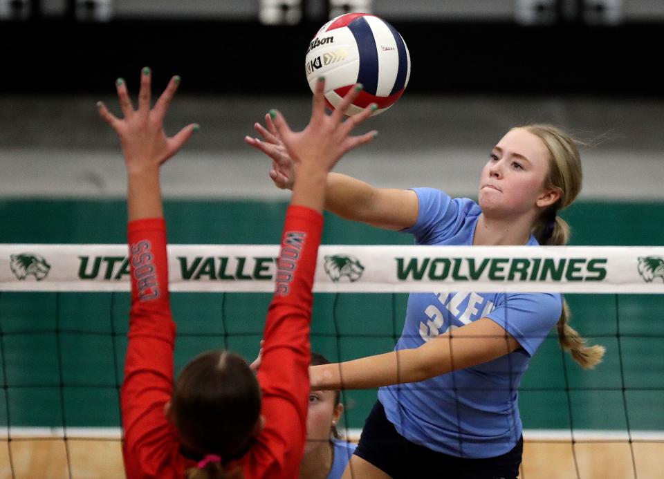 Salem Hills plays Woods Cross in a 5A volleyball state tournament quarterfinal game at the UCCU Center in Orem on Thursday, Nov. 2, 2023. Woods Cross won 3-2. | Kristin Murphy, Deseret News