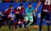 Football Soccer - Eibar v Barcelona - Spanish Liga Santander - Ipurua, Eibar, Spain - 22/01/2017 Barcelona's Lionel Messi in action. REUTERS/Vincent West