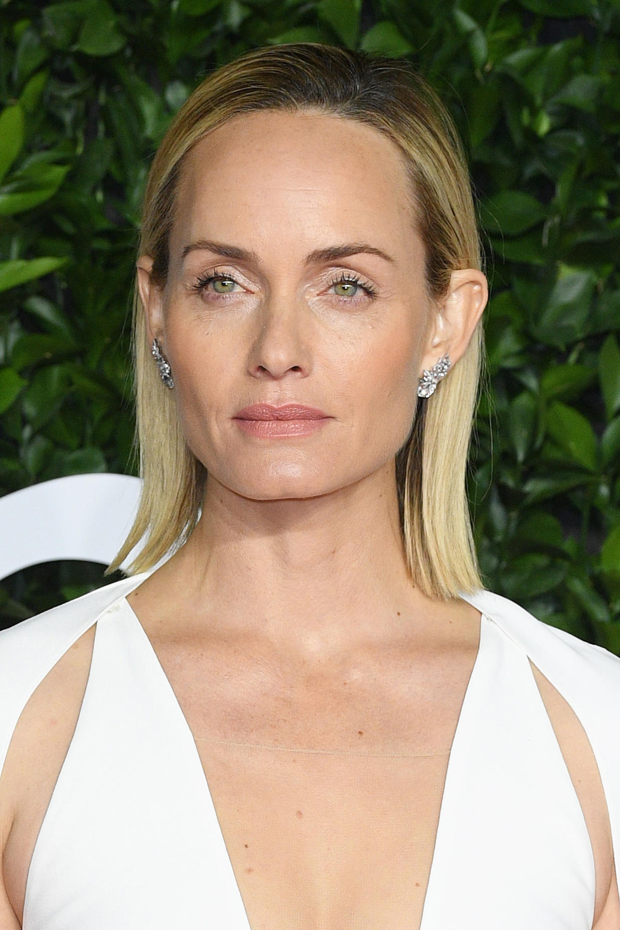 Model Amber Valletta, at the Fashion Awards in December, believes that if she didn't get sober 25 years ago, she wouldn't be alive. (Photo: Daniele Venturelli/Daniele Venturelli/WireImage )