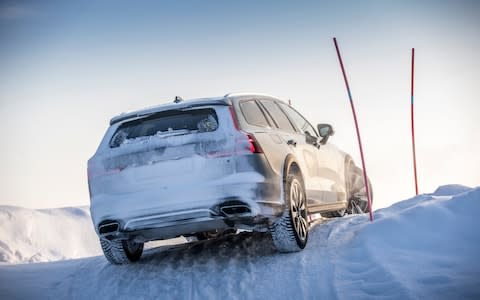 Volvo V60 Cross Country off road - Credit: &nbsp;Stuart G W Price