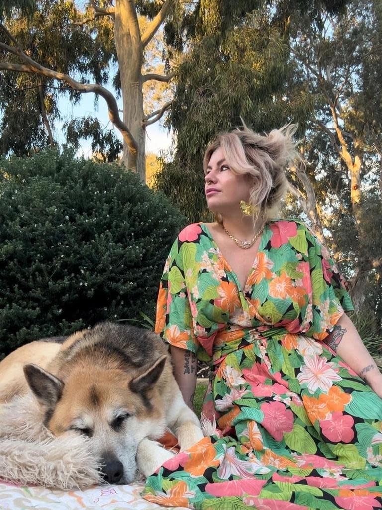 An Australian fashion business has collapsed into administration as the owner reveals she’s been “stressed out for 7  years”.Constance Hall, a Perth-based mummy blogger and influencer who runs online fashion business Queen The Label, shared the news on Facebook on Thursday night, revealing she’d been “dreading” it. Picture: Facebook.