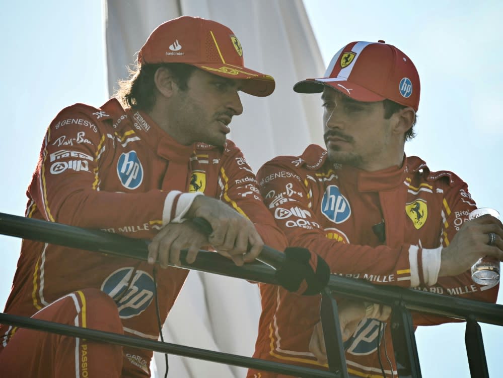 Carlos Sainz (l.) und Charles Leclerc (ANDREJ ISAKOVIC)