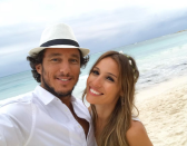 <p>Juan ‘Pico’ Mónaco hizo estallar las redes sociales ayer a la noche al publicar esta foto. “Feliz cumple, hermosura de mujer”, escribió como epígrafe el extenista, poniéndole el moño a la tan esperada reconciliación con Pampita. <em>–</em><em> Foto: <a rel="nofollow noopener" href="https://www.instagram.com/picomonaco/" target="_blank" data-ylk="slk:Instagram/picomonaco/;elm:context_link;itc:0;sec:content-canvas" class="link ">Instagram/picomonaco/</a></em> </p>