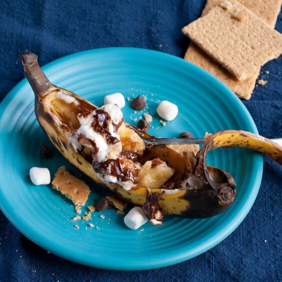 Grilled S'more Banana Packets