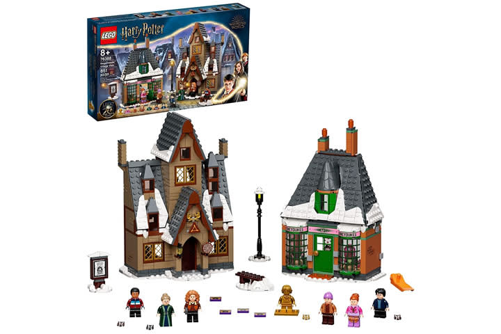LEGO Kit de construcción Harry Potter - Visita a la Aldea de Hogsmeade