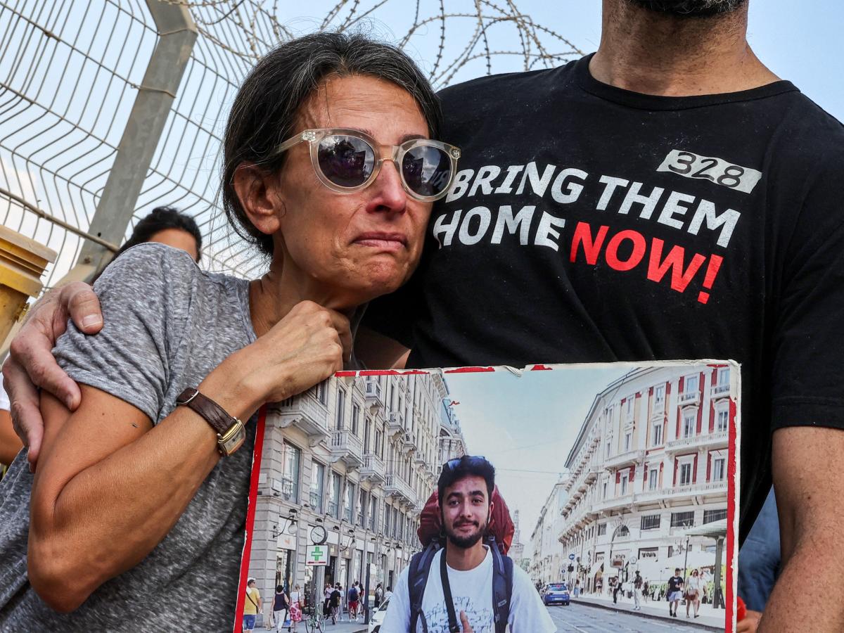 IDF recovers bodies of 6 hostages from Gaza tunnel, including a US citizen whose parents spoke at the DNC