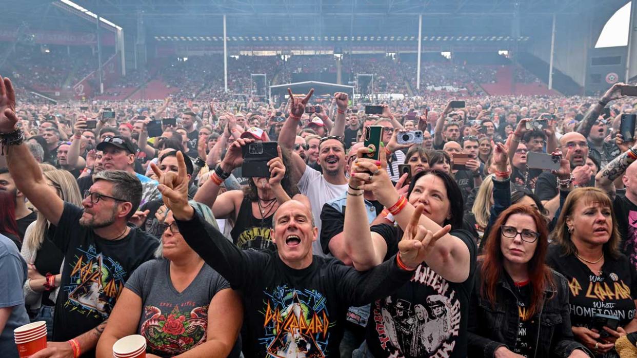  Def Leppard fans at Bramall Lane, Sheffield 