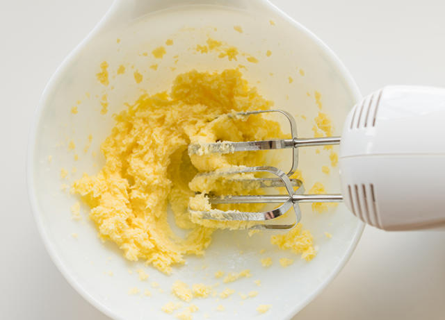 How to Cream Butter and Sugar