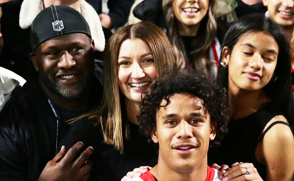 Wendell Sailor with his wife and kids.