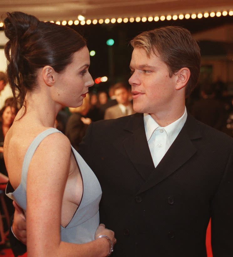 At the Good Will Hunting premiere on Dec. 2, 1997, Minnie Driver and Matt Damon only had eyes for each other. (Photo: AP Photo/John Hayes)