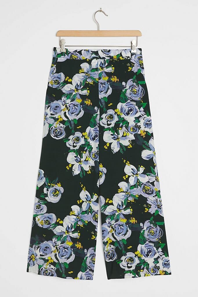 These pants come in sizes 2 to 12. <a href="https://fave.co/30F7nlM" target="_blank" rel="noopener noreferrer">Find them for $138 at Anthropologie</a>.