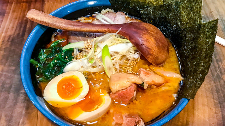 ramen with egg