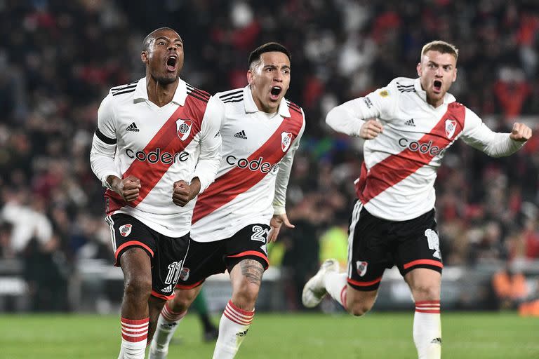 De la Cruz, Barco y Beltrán, combinación de fútbol y goles en River; los millonarios convirtieron en todos los partidos de la Liga Profesional, campeonato que los puede consagrar dentro de tres fechas