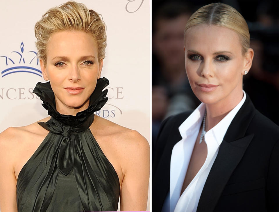 Beides blonde Schönheiten aus Südafrika mit einem sanften Lächeln: Fürstin Charlène von Monaco (li.) und Hollywood-Star Charlize Theron. 