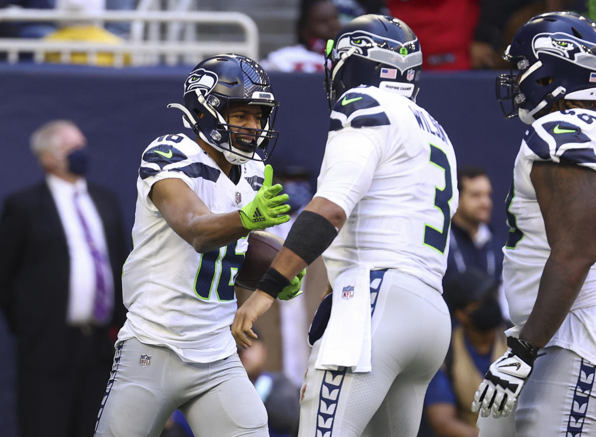 Magic plays' with Russell Wilson punctuate Tyler Lockett's under-the-radar  success with Seahawks