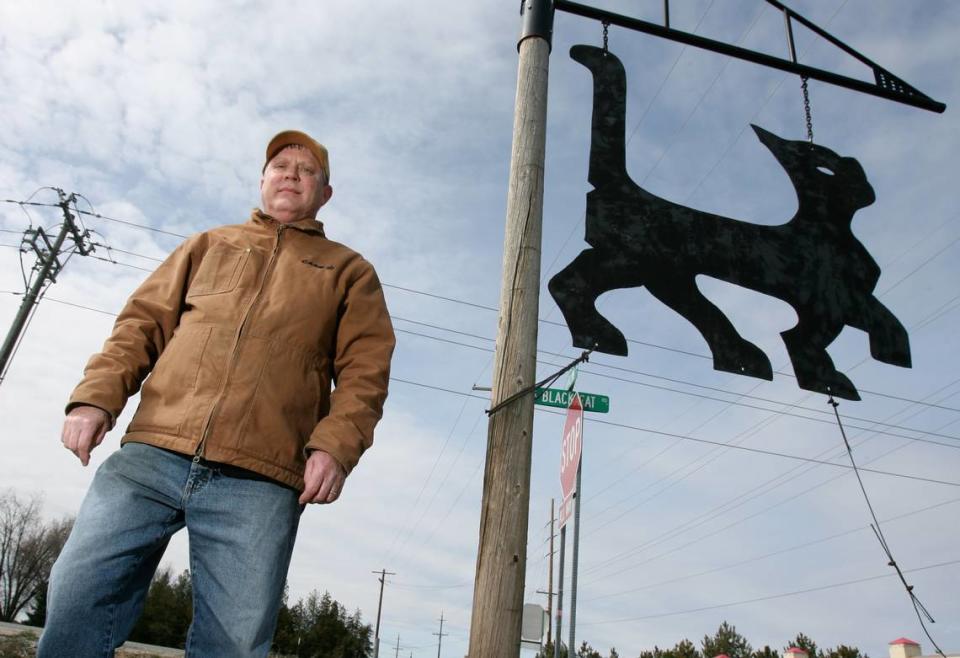 The origins of the name for Black Cat Road go back to the 1950s and Drew Eggers’ grandparents Black Cat Farm. That led to the naming of the Meridian road, and this sign which hangs at the intersection with Franklin Road. Idaho Statesman file