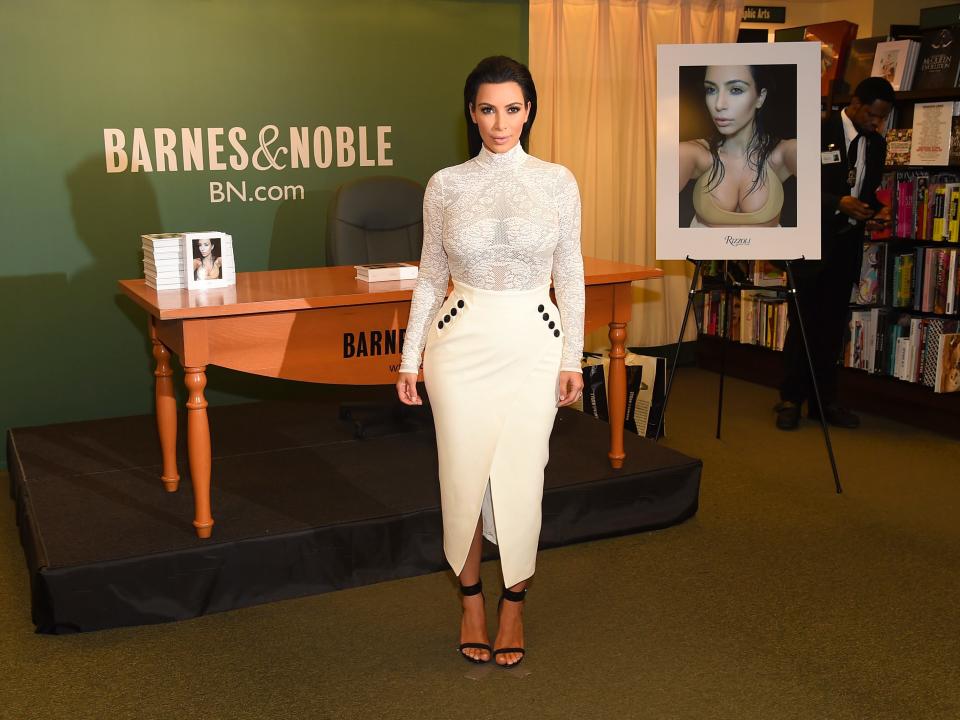 Kim Kardashian selfish book signing