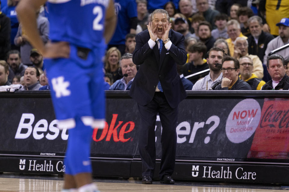 Kentucky head coach John Calipari call a play during the first half of an NCAA college basketball game against Missouri Wednesday, Dec. 28, 2022, in Columbia, Mo. (AP Photo/L.G. Patterson)