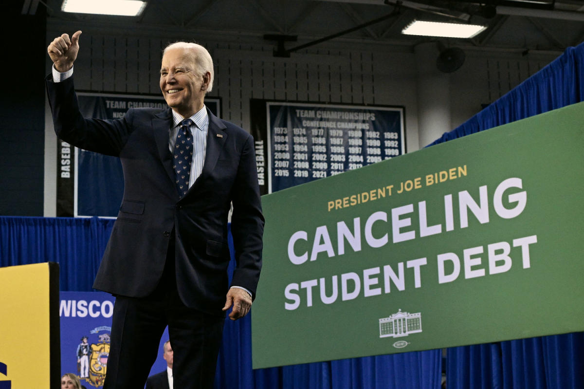 Judge extends temporary restraining order against Biden’s student loan forgiveness plan