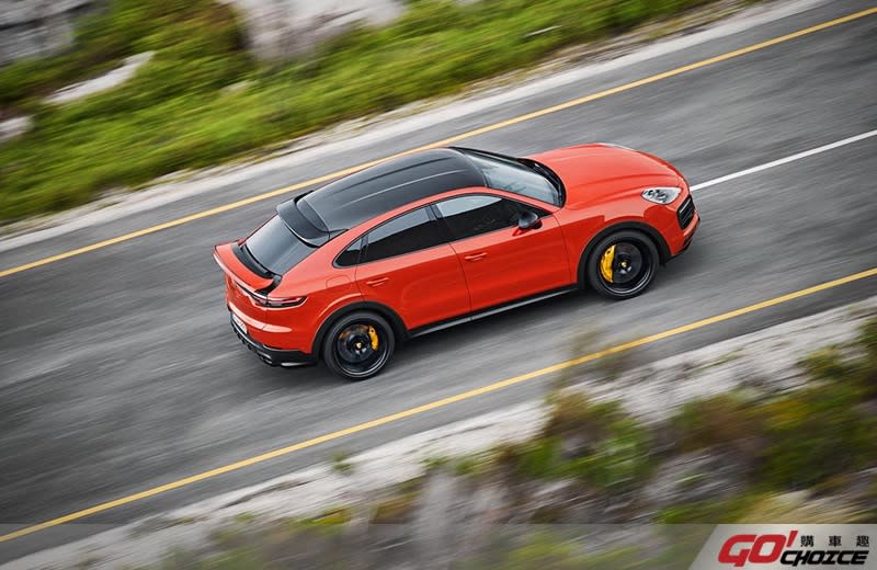 Cayenne Coupe-9