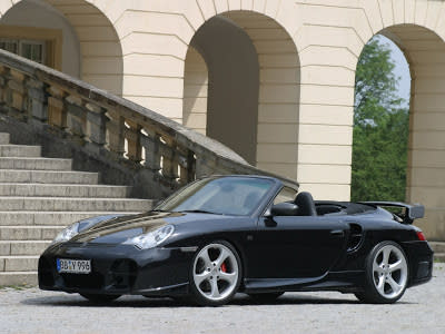 Porsche-911-Turbo-Cabriolet-1