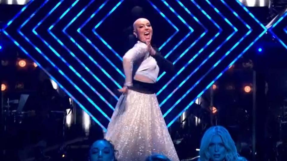Amy Dowden surprises fans in the opening number of the ‘Strictly’ final (Strictly Come Dancing, BBC)